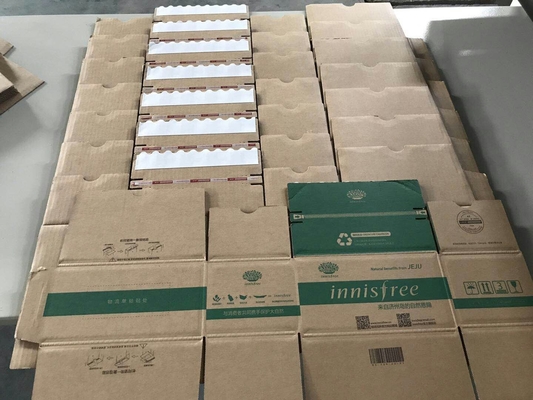 Máquina tomada partido dobro automática de Gluer do dobrador da máquina 100m/min Flexo da aplicação da fita
